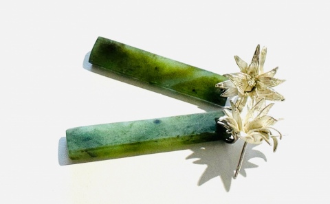 Cabbage Tree Pounamu Earings